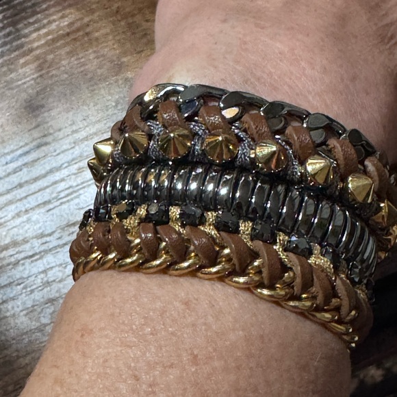 henri bendel Jewelry - Henri Bendel chunky spiked Bracelet